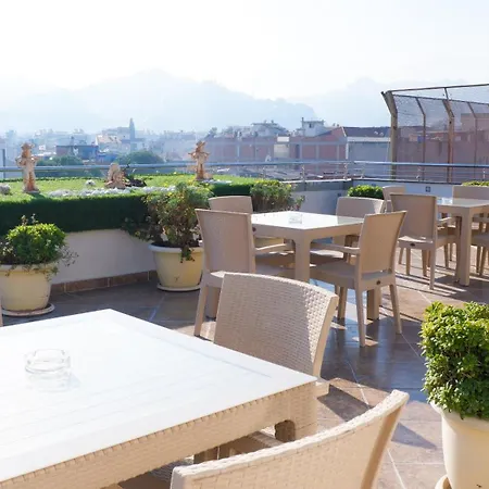 فندق La Bella 3*