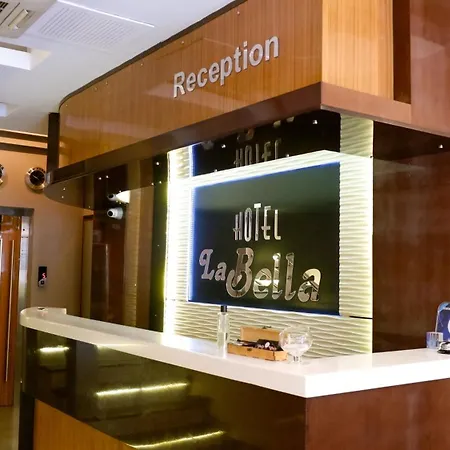 فندق La Bella