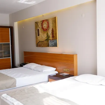 Hotel La Bella 3*