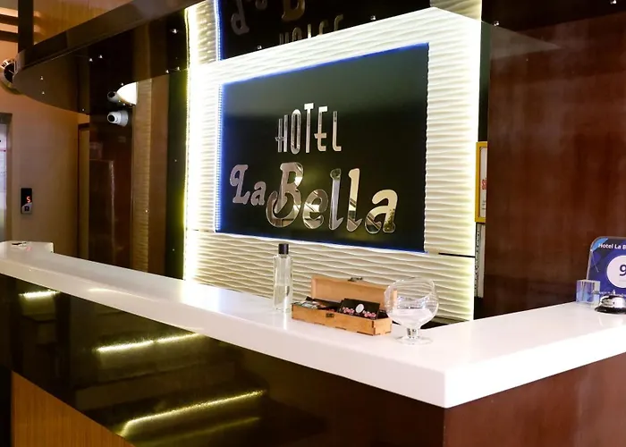 La Bella Отель